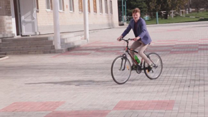 Ребенку нужна семья: Данил, 17 лет - FloSal